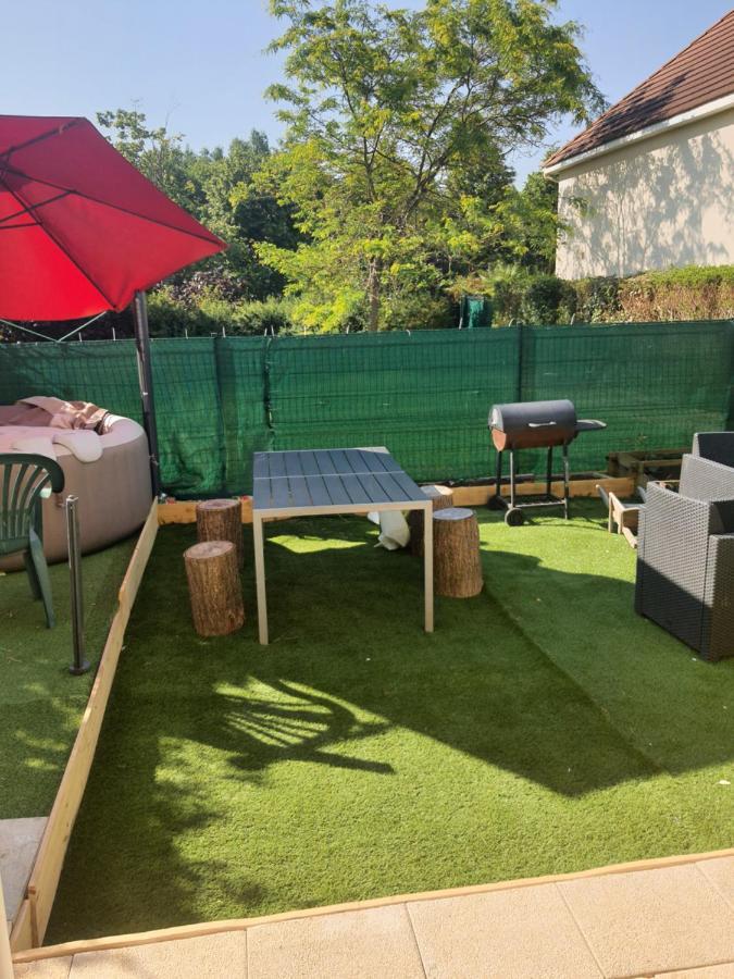 Maison Sympa A 3 Minutes De Disneyland Magny-le-Hongre Bagian luar foto